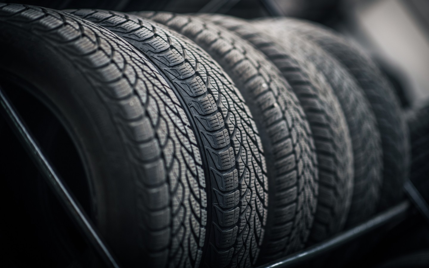 What are airless tyres?