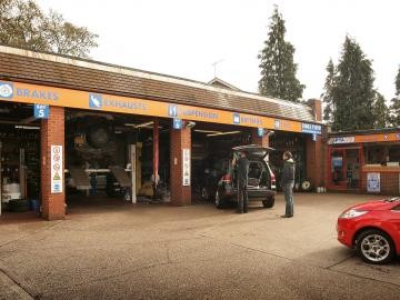 PTA Motorstore Oxted