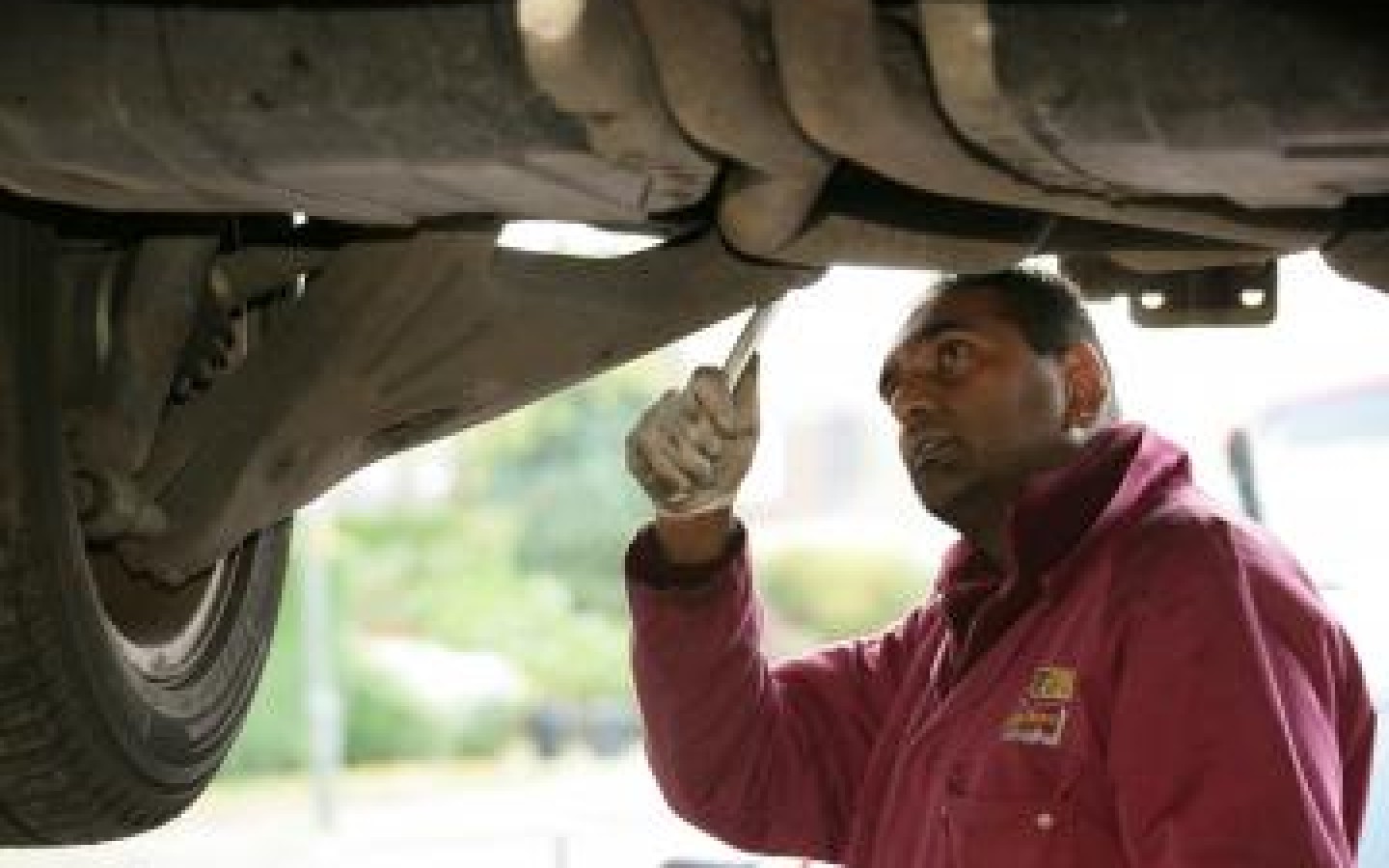 What is the difference between an interim service and a full service?